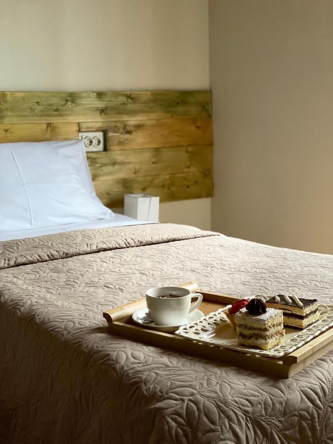 Hotel Ailama 梅斯蒂亚 外观 照片